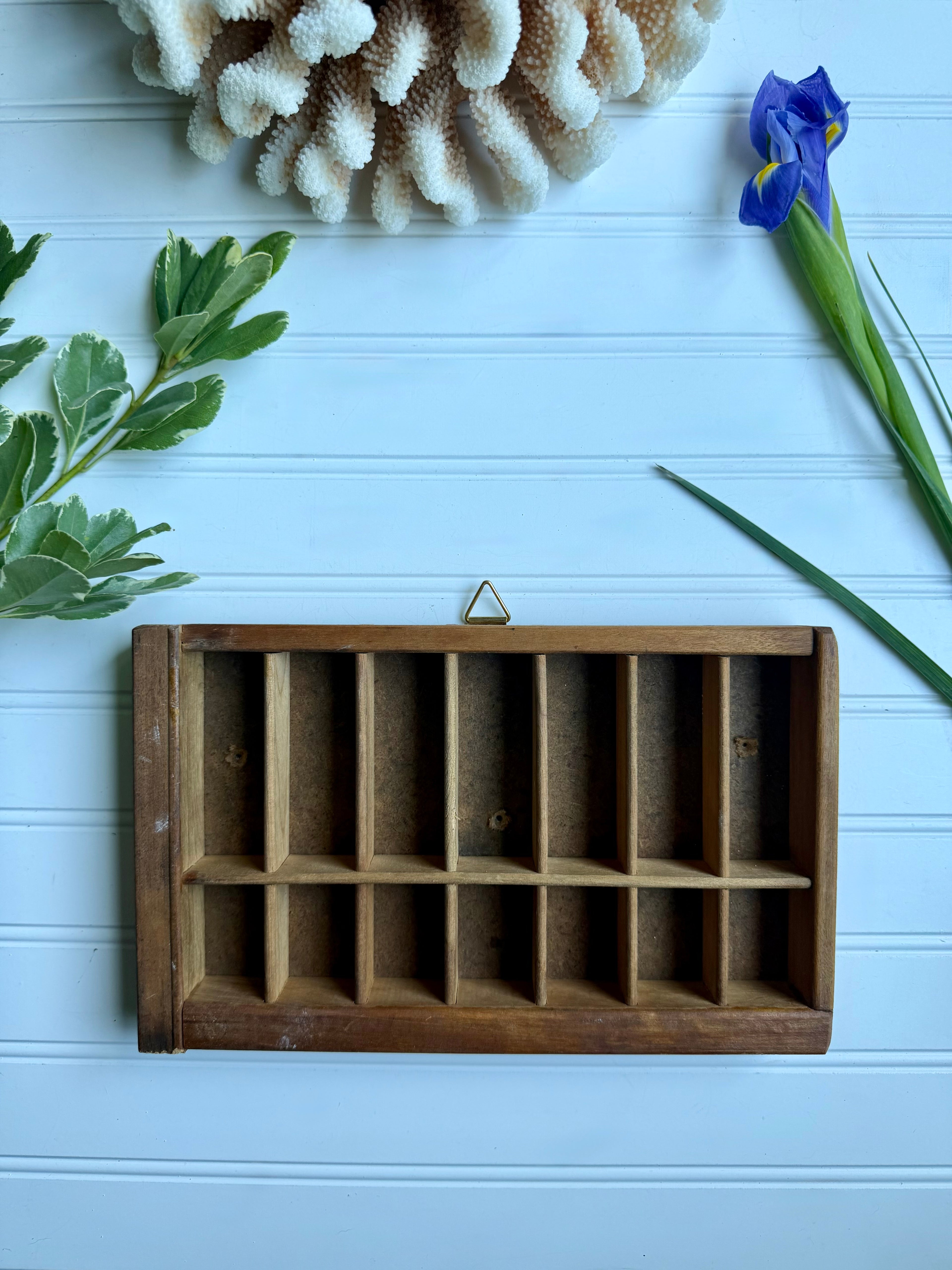 Small Vintage Painters Tray