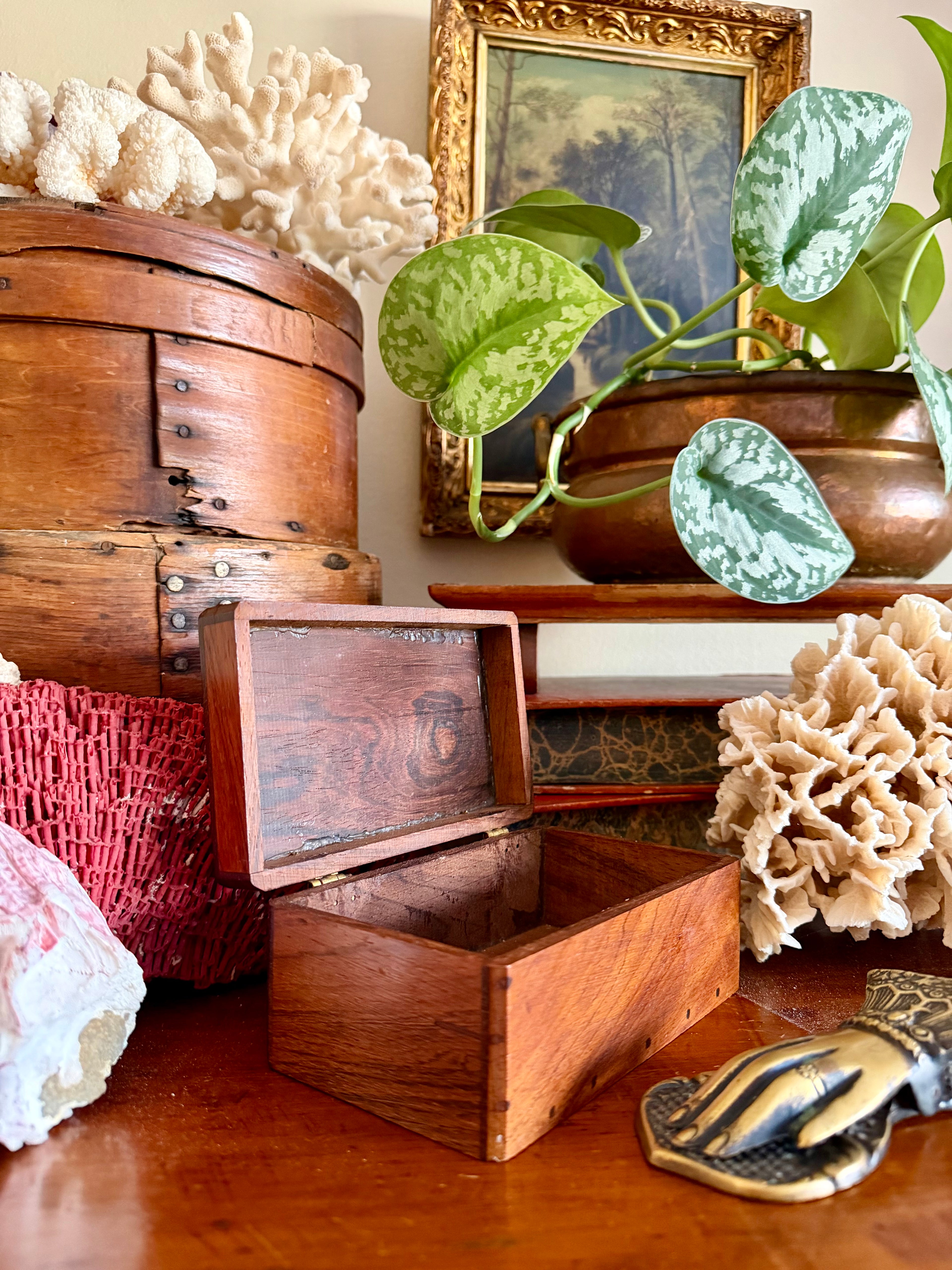 Small Wooden Handcrafted Keepsake Box