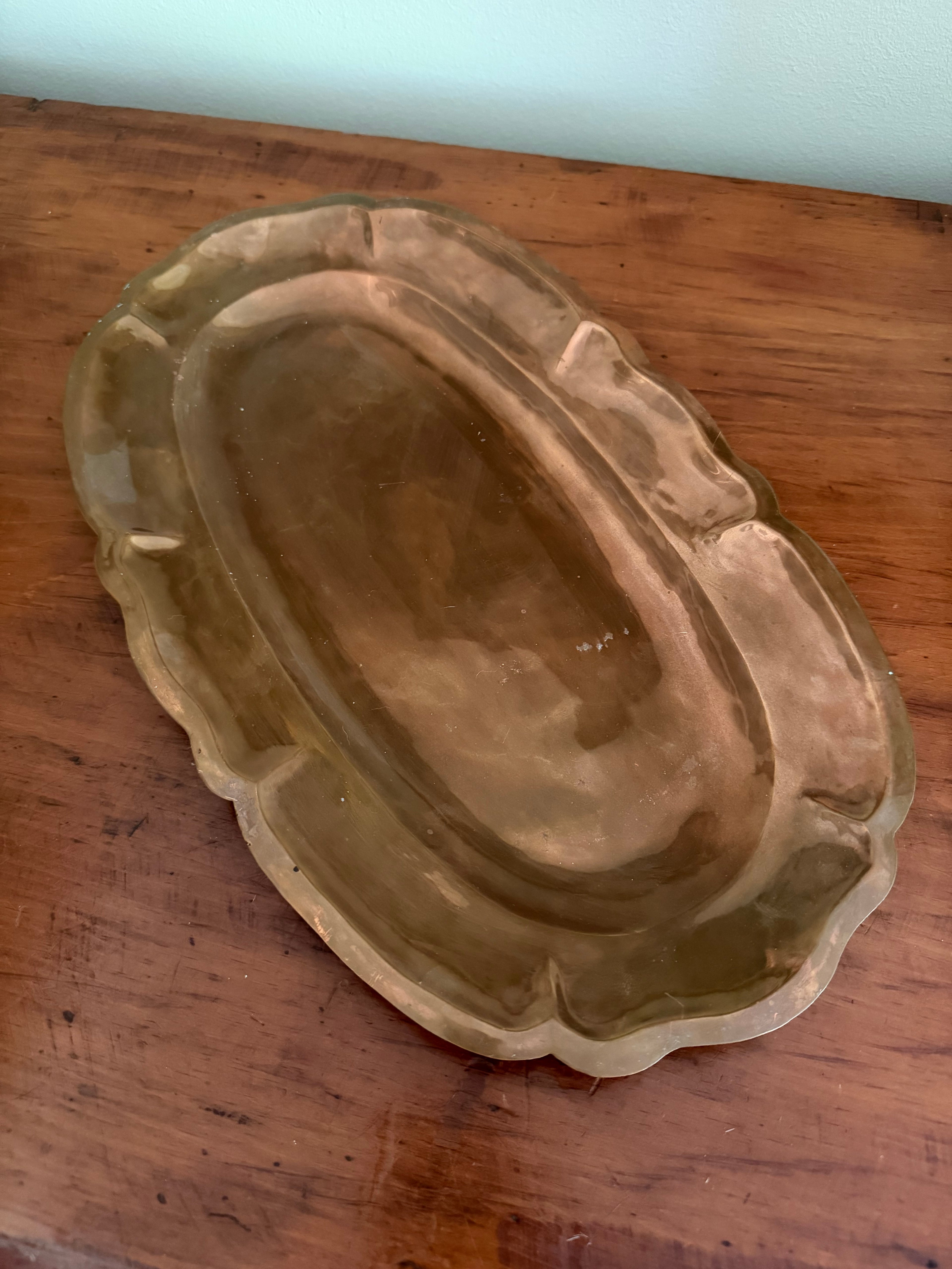 Scalloped Oval Copper Catchall Tray