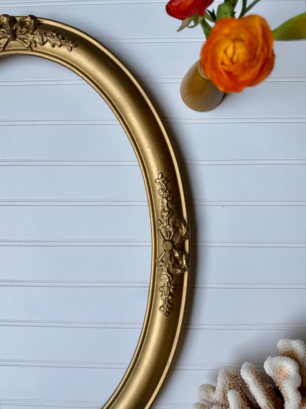 Oval Bow Frame