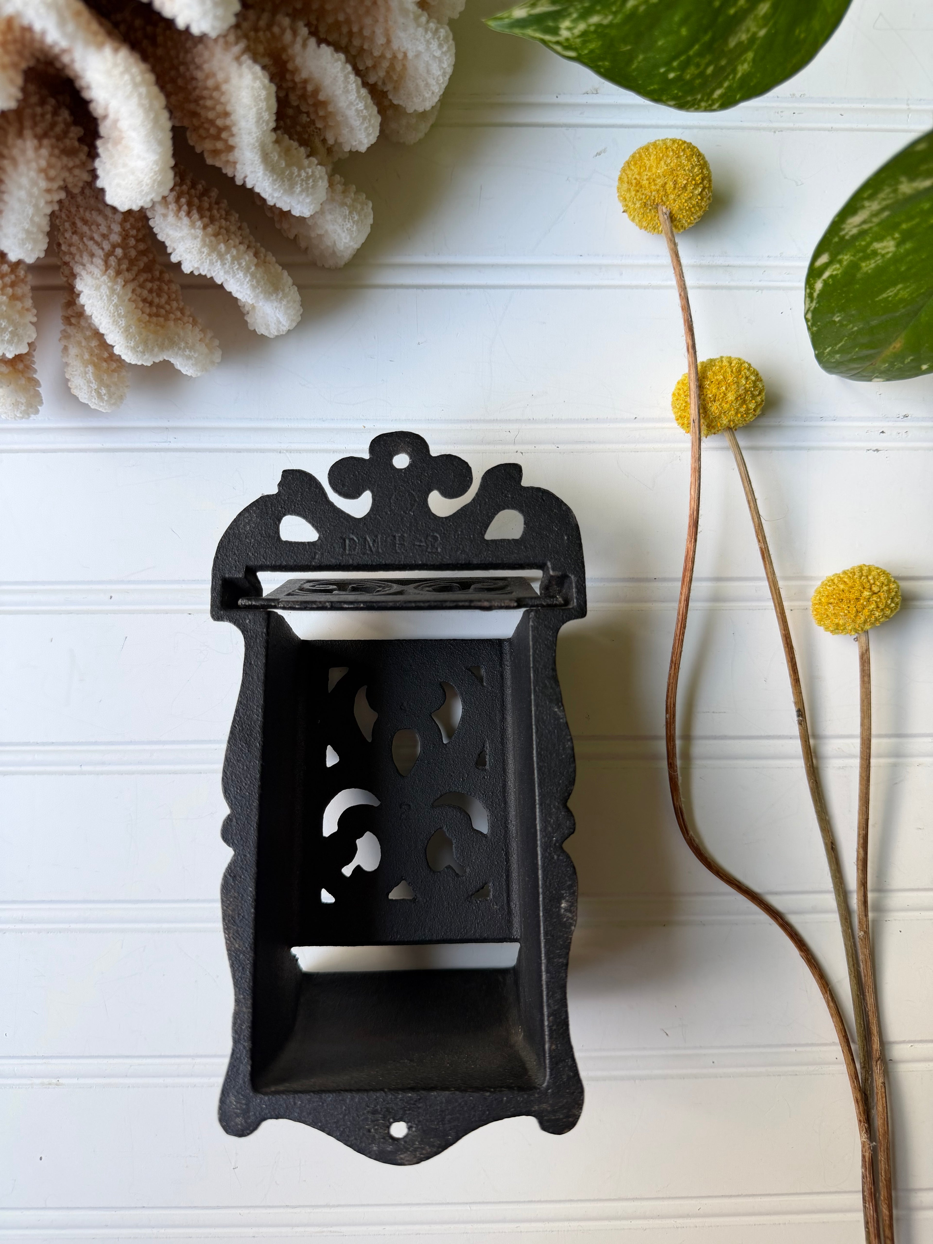 Cast Iron Wall Mount Match Safe