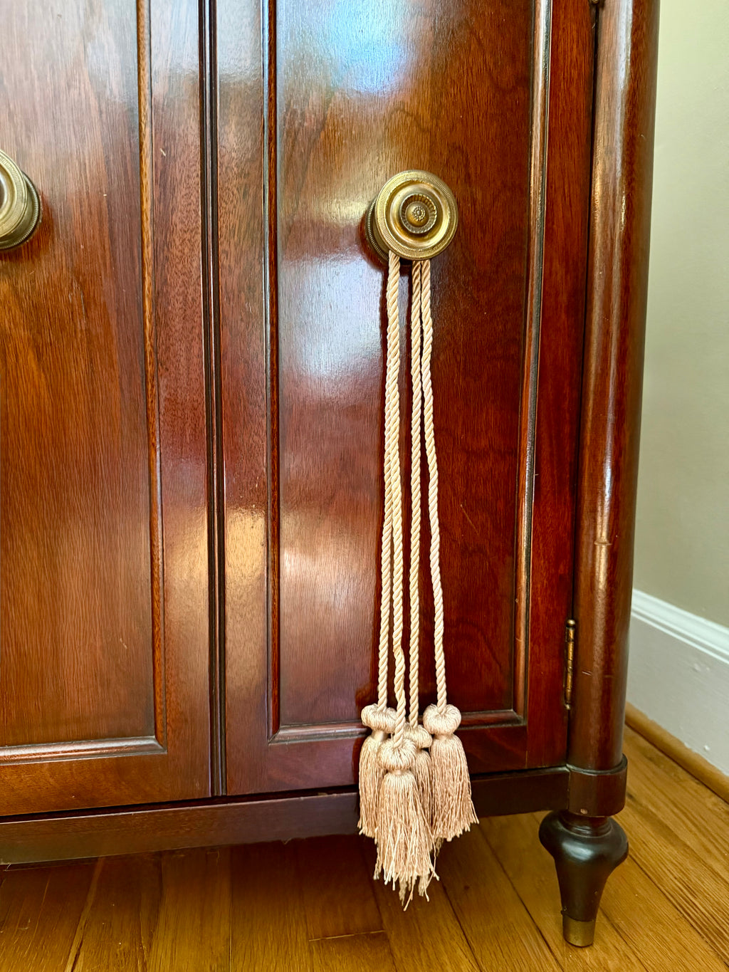 Set of 2 Tassels