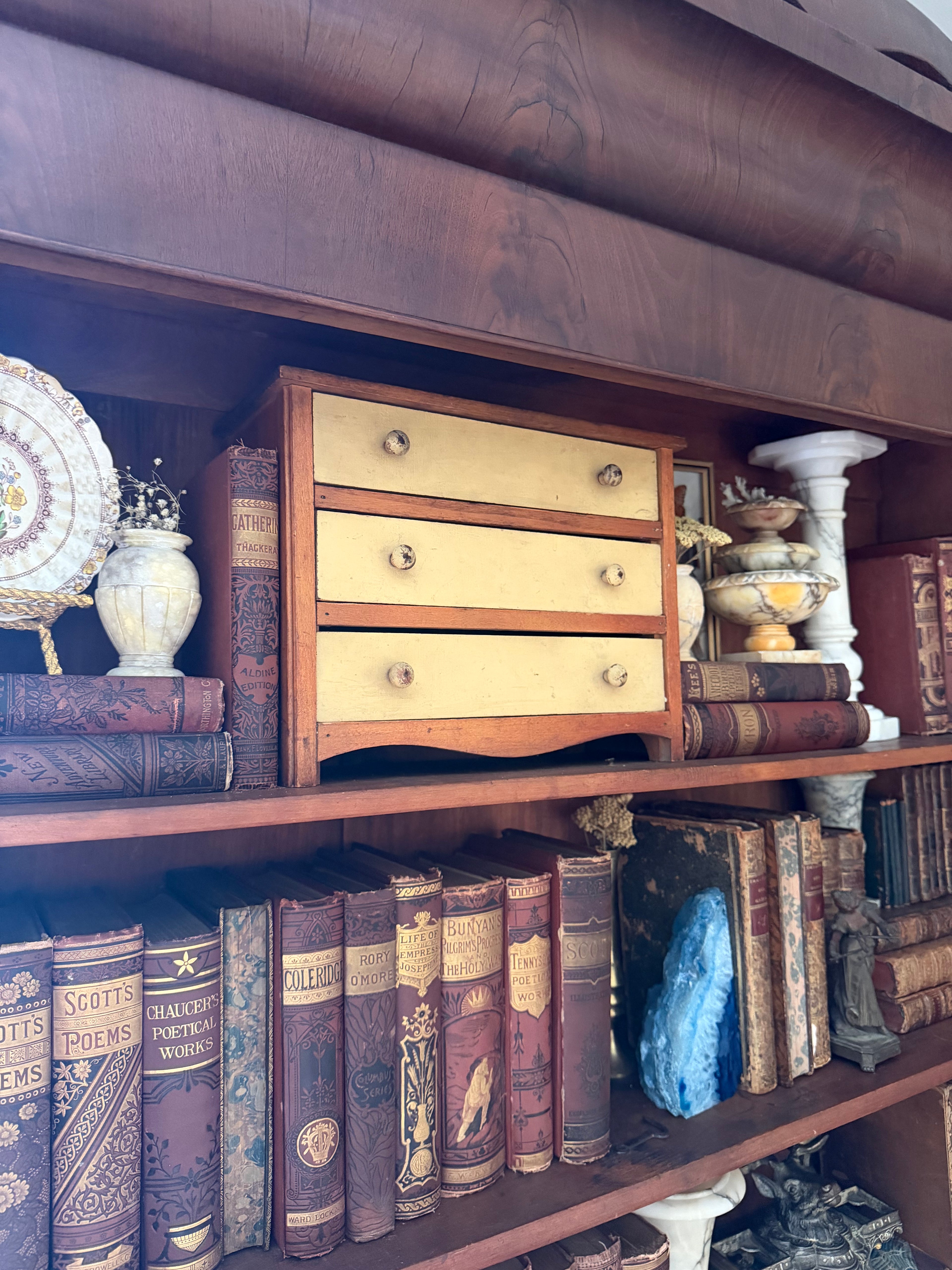 Vintage Wood 3-Drawer Mini Dresser/Chest