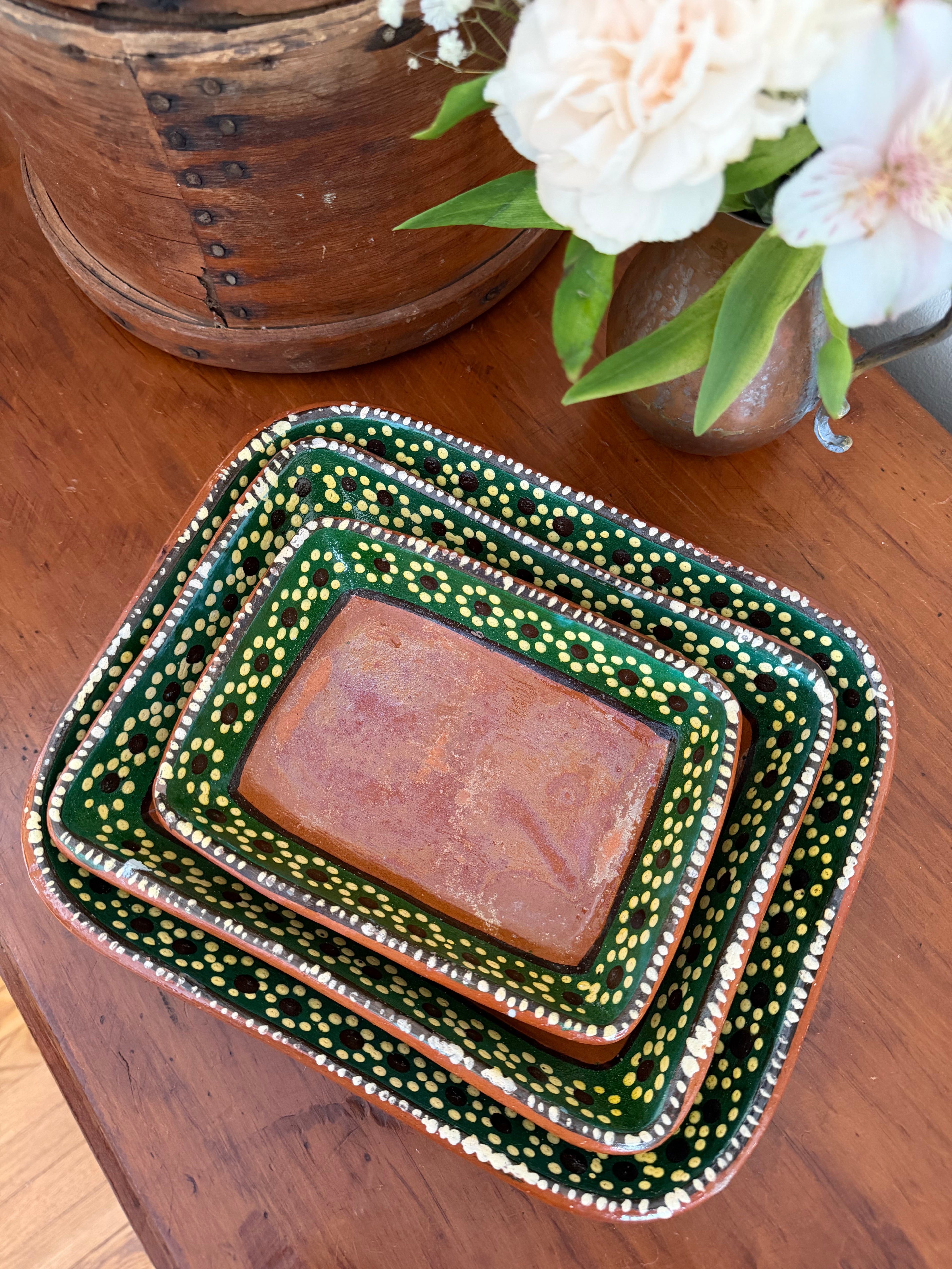 Set of 3 Hand Painted Nesting Terracotta Trays