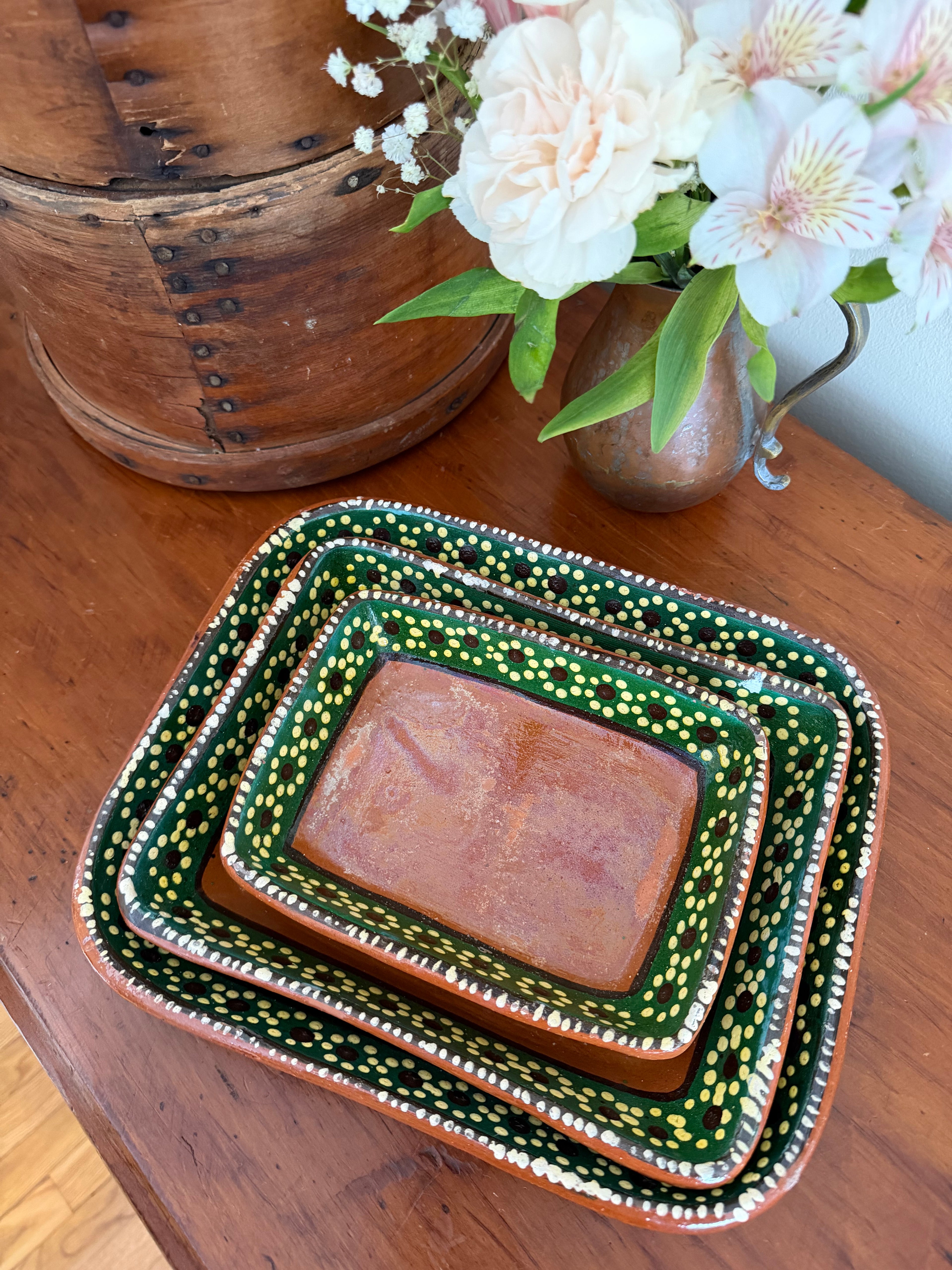 Set of 3 Hand Painted Nesting Terracotta Trays