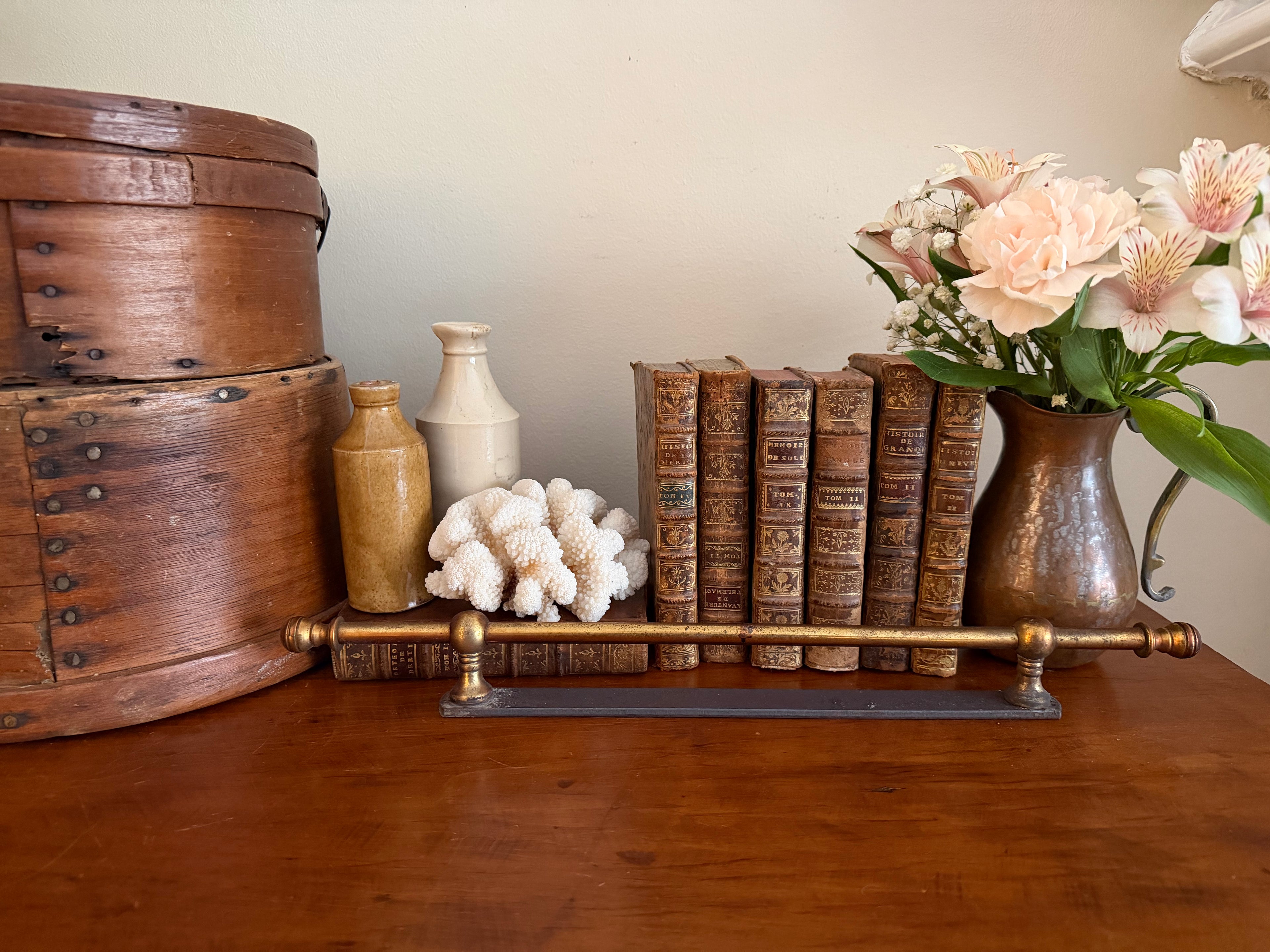 Brass Shelf Rail (salvage)