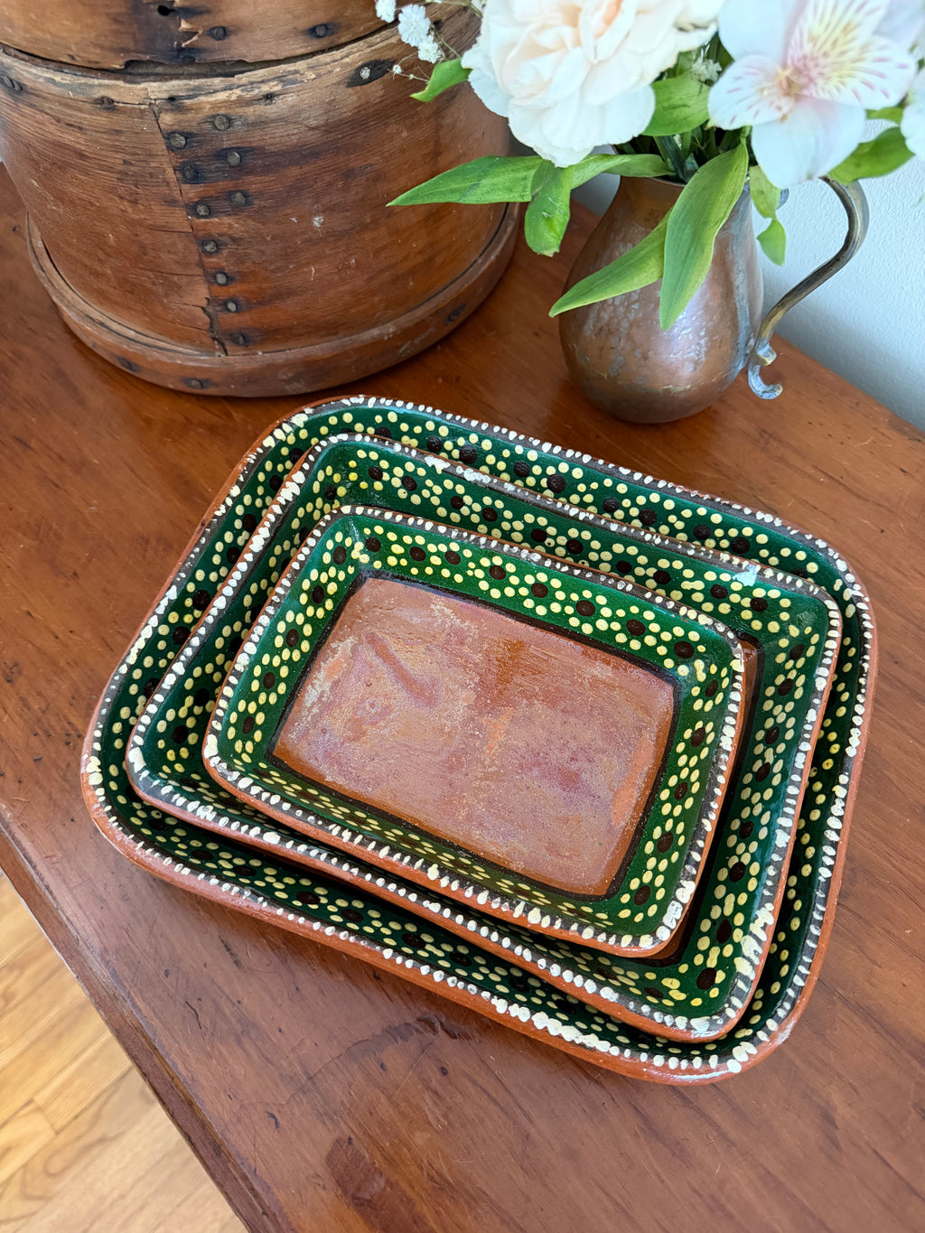 Set of 3 Hand Painted Nesting Terracotta Trays