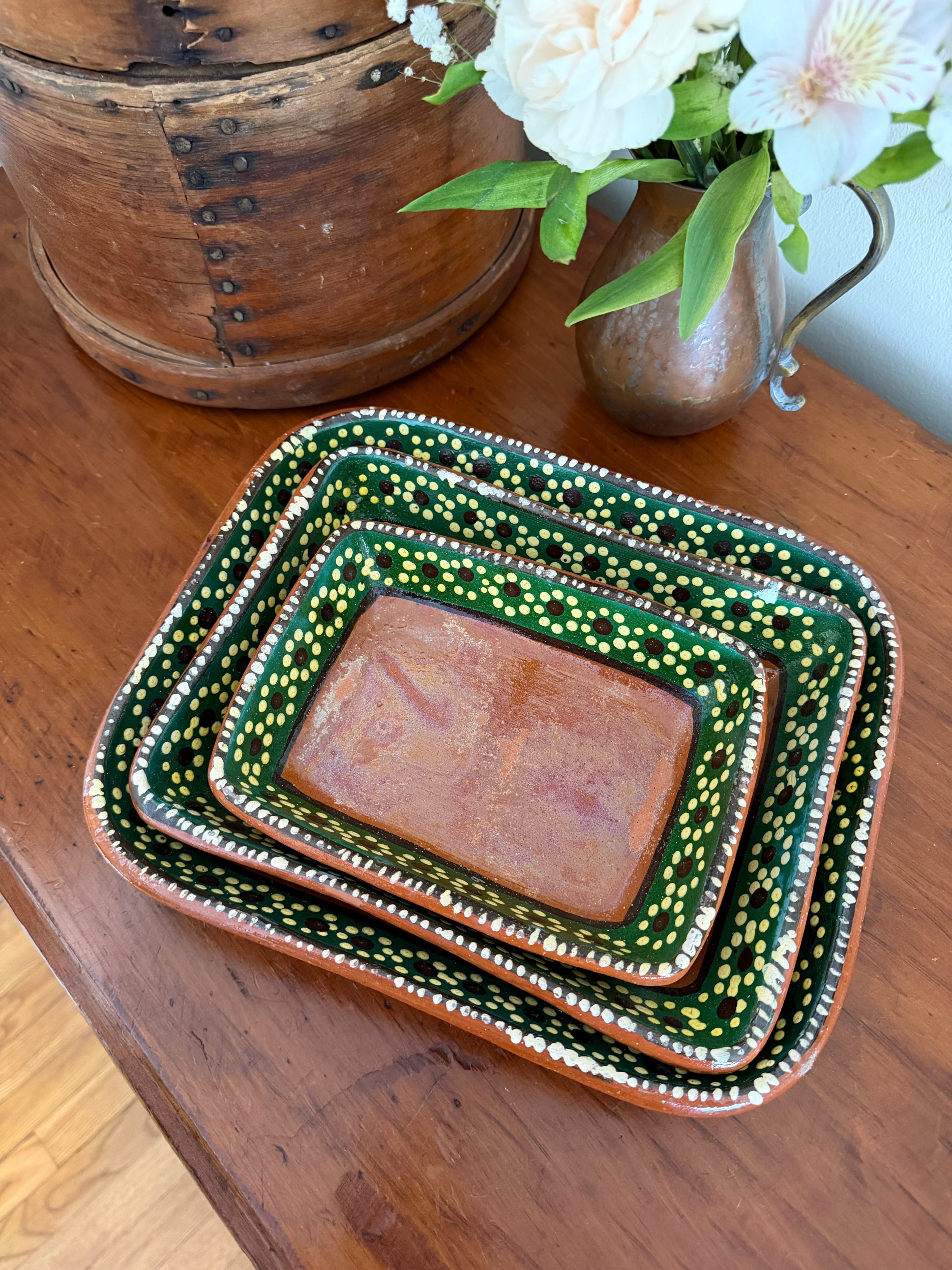 Set of 3 Hand Painted Nesting Terracotta Trays