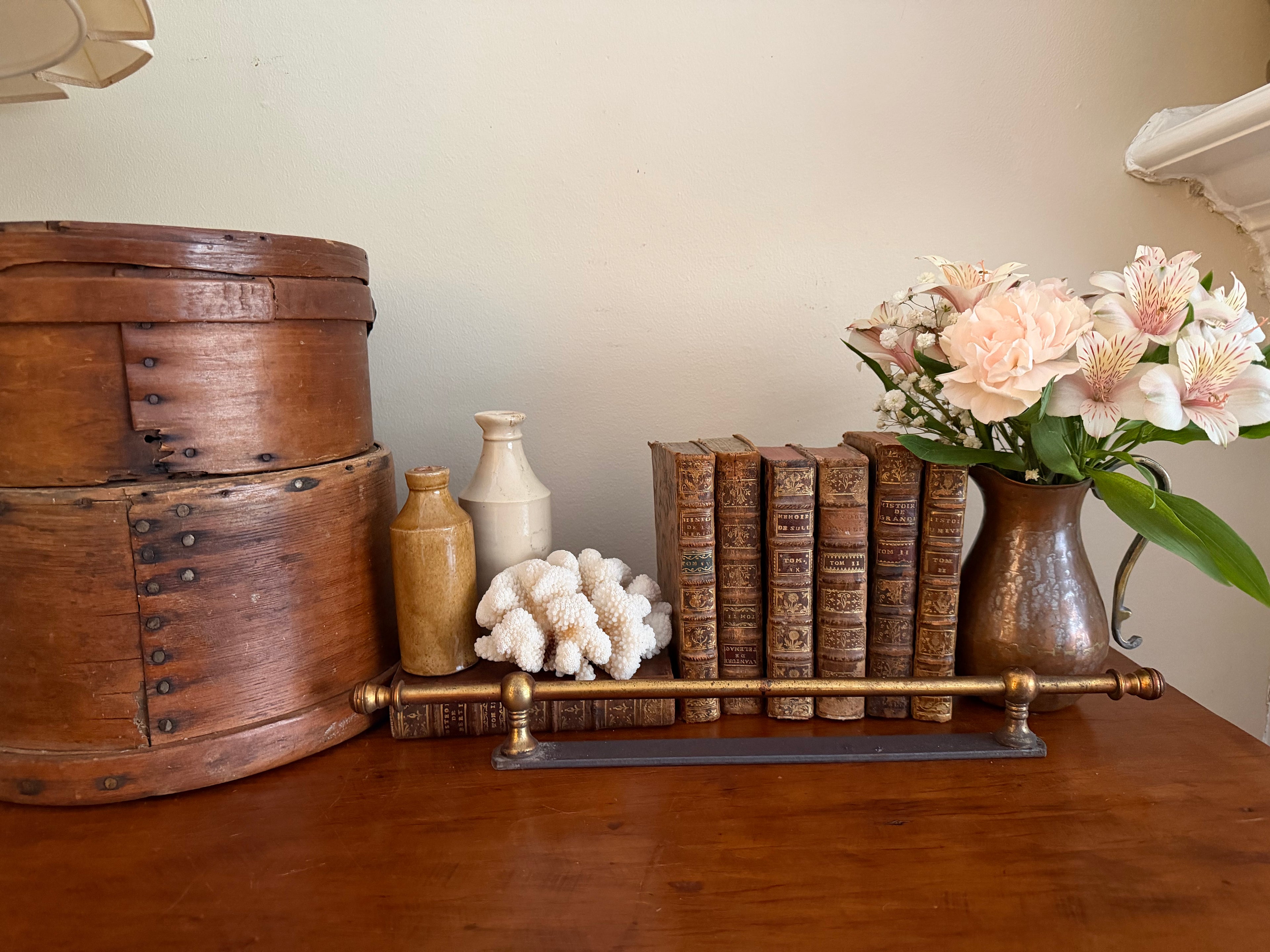 Brass Shelf Rail (salvage)