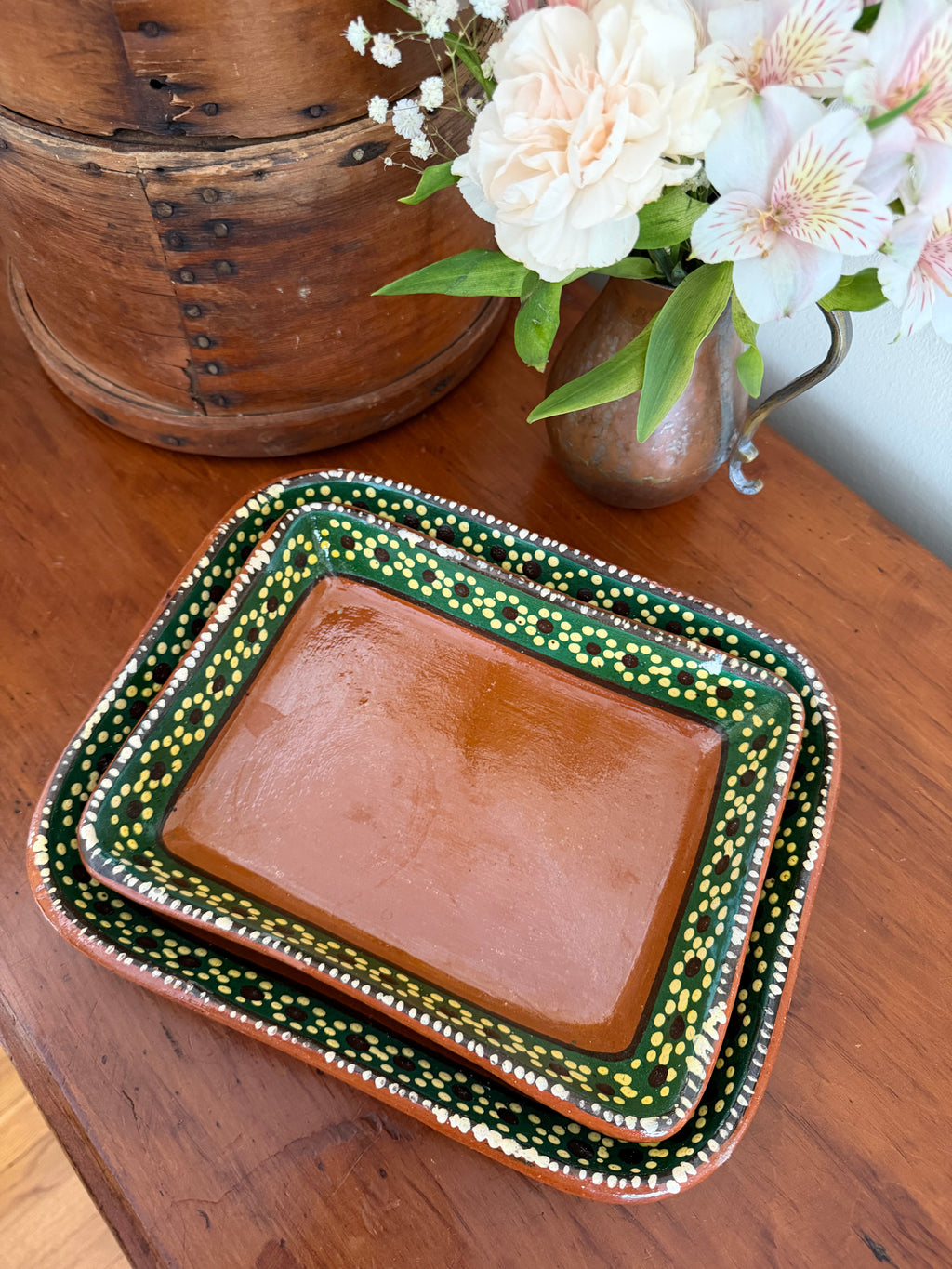 Set of 3 Hand Painted Nesting Terracotta Trays