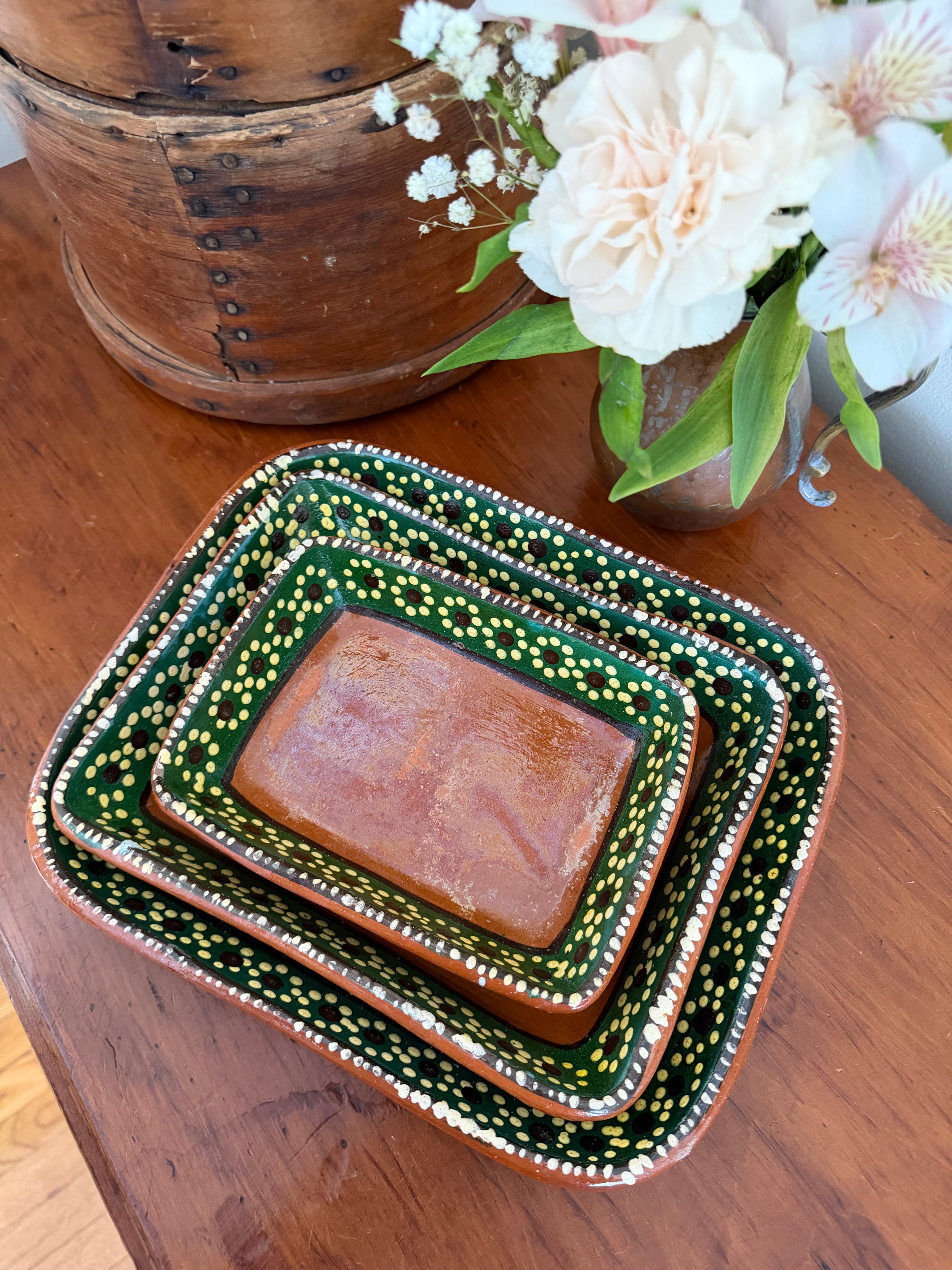 Set of 3 Hand Painted Nesting Terracotta Trays