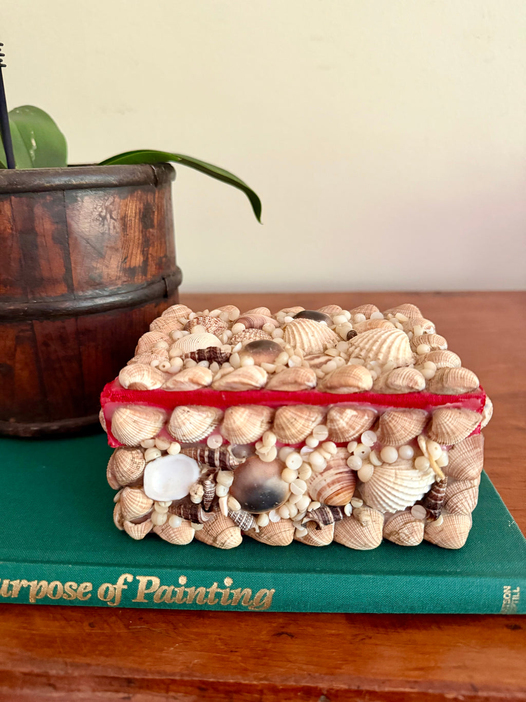 Small Vintage Shell Box