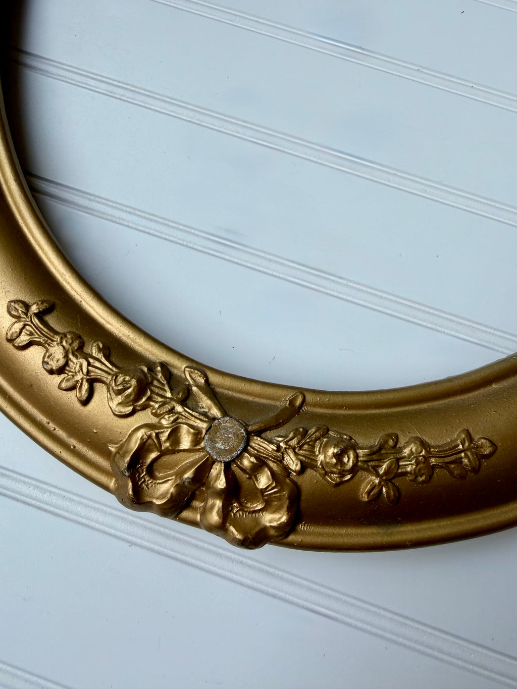 Oval Bow Frame