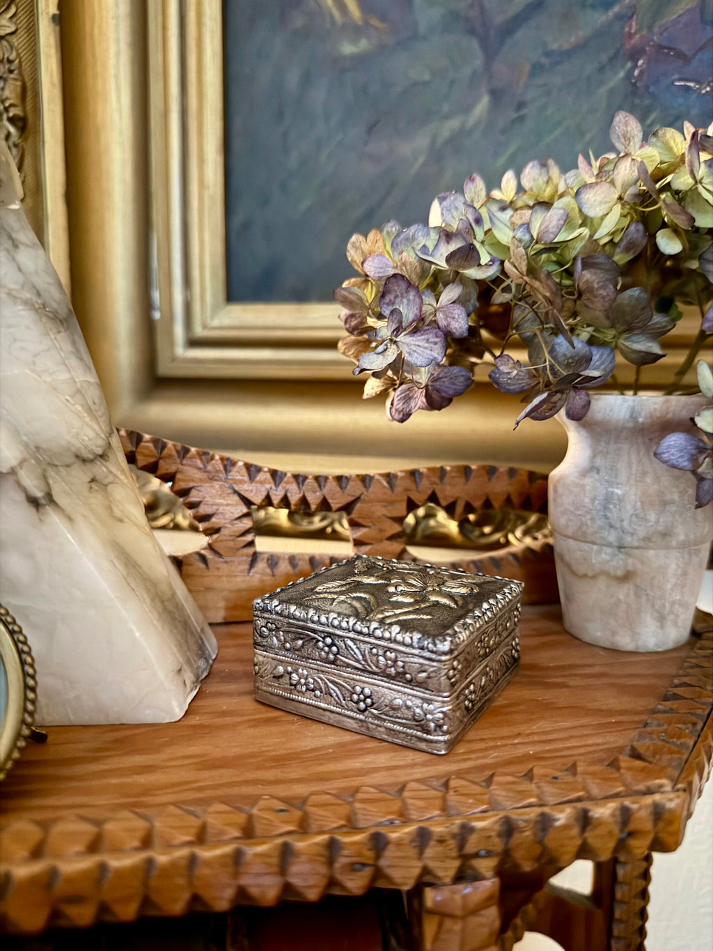 Antique Sterling Silver Floral Dresser Box with Lid Mirror