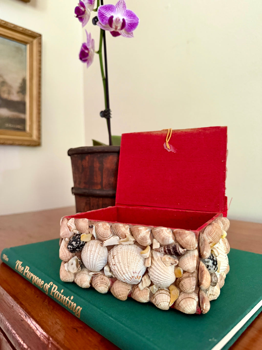 Small Vintage Shell Box